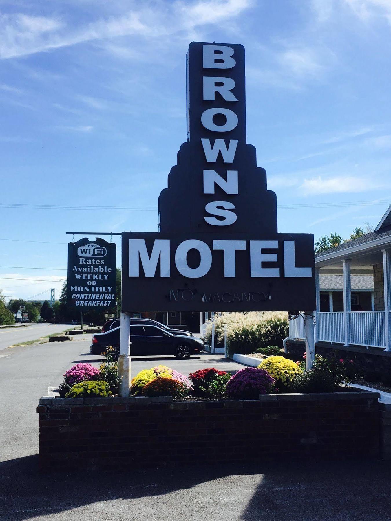Brown'S Motel Aberdeen Exteriör bild